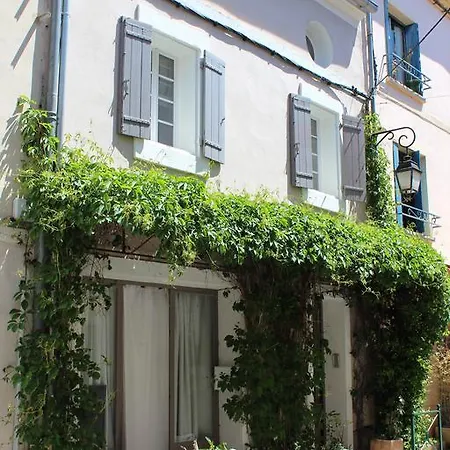 La Maison In&out Bed & Breakfast *