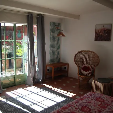 La Maison In&out * Aigues-Mortes
